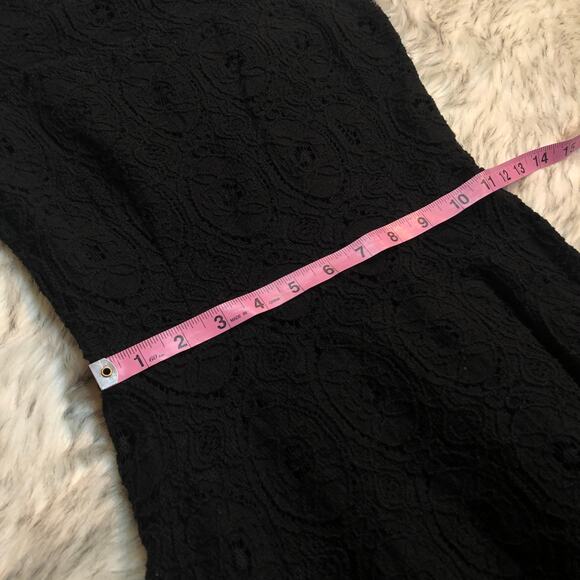 BB Dakota Sleeveless Crochet Lace Black Dress - Picture 8 of 15